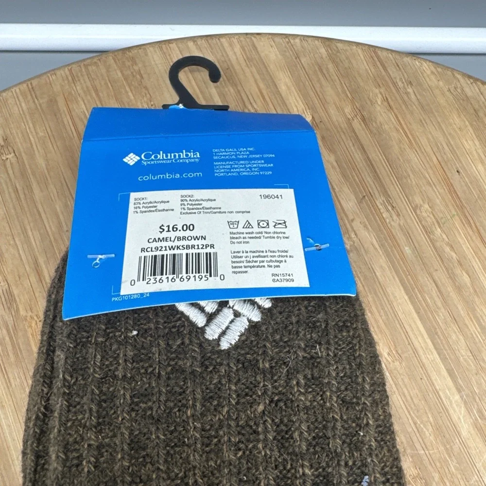 Columbia Brand New Women Socks 2 Pair Carmel/Brown Size 4-10 New Fleece